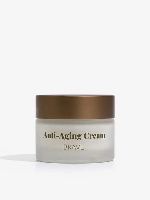 Die Dose des Revitalisierende Anti-Aging Creme mit CBD
